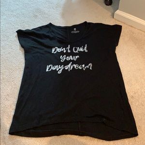 Peach Anna don’t quit your daydream tee